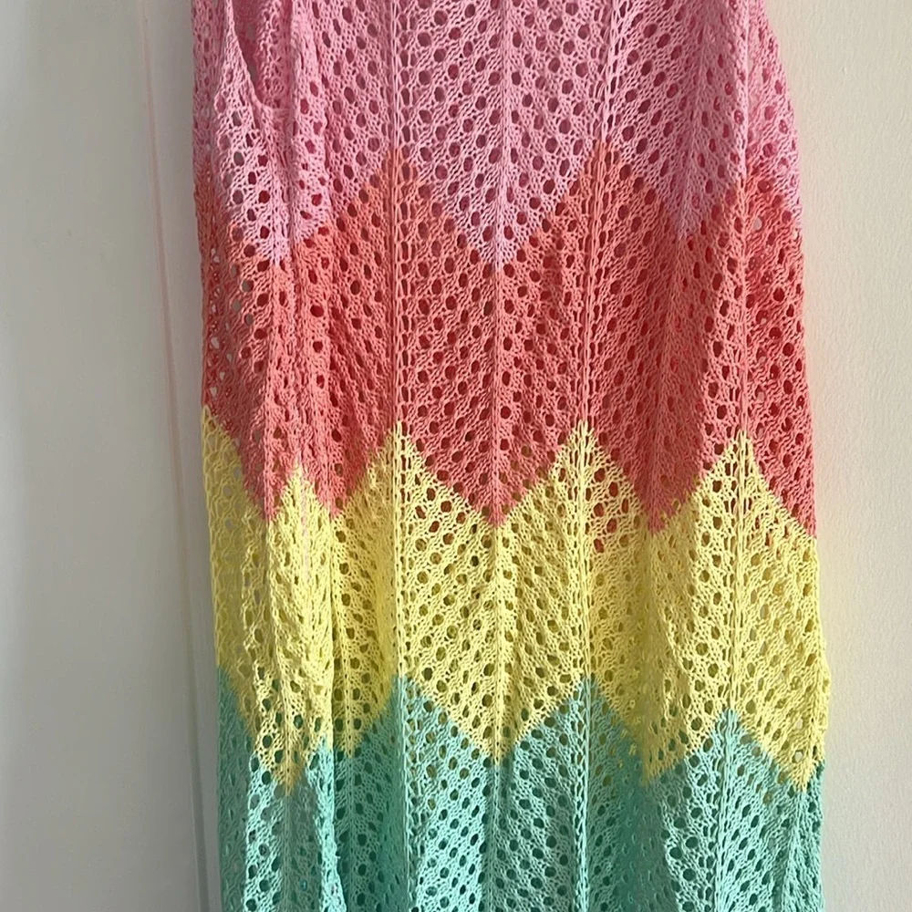 Colorful Crochet Cover Up M pit to pit 16 30 inches long - Picture 3 of 4